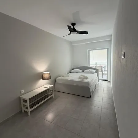 V-living Chalkidiki * Nea Iraklia